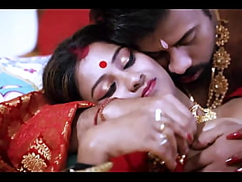 Indian wife, Super-sexy Supah-ravaging-sizzling, gets her taut cunny penetrated in Saree & creampied