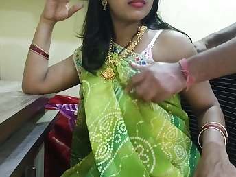 Mumbai Ashu gets her Indian slit ruined by firm-core office manager in super-hot homemade video