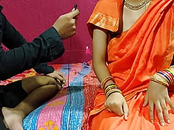 Desi Bhabhi Neha Sharma and Varun Sharma get aggressively boned by an unknown fellow in super-hot homemade Indian fucktape