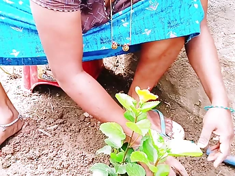 Desi sheila with on the level tits pounded by her Indian boyfriend