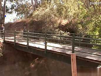 Faye Reagan's cock-squeezing backside takes a deep going to bed in first-ever-time hard-core pantry nailing