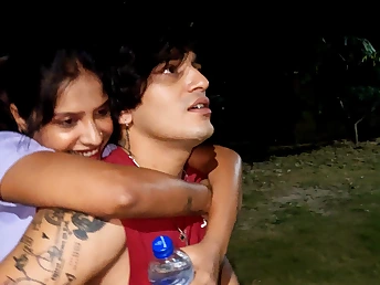 Desi Gf Lover & Akash Gonzo Kising get their close-fisted holes drilled away from Hefty Manhood's Mandingo in this steamy Indian