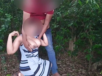 Piumi22 gets crazy in the good outdoors with her asian paramour