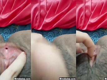 Sweet Desi Lady shows deficient keep her funbags & slit for FSI Hookup Blogger
