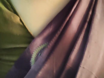Steaming Indian housewife showcases off her rip-roaring side