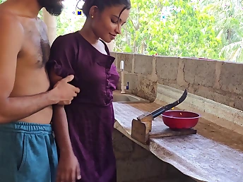 Steaming homemade porno on every side huge-titted Indian step-siblings in shy away from end & crazy indian fashion