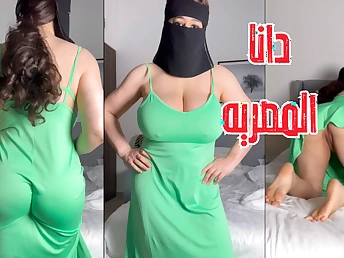 Stepmom Dana Egyptian gets off with their way big filled up with POV pic