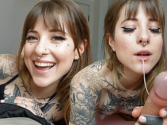 Watch my hot tattooed stepsister Jak Knife beg for a succulent internal exclamation - awlivv
