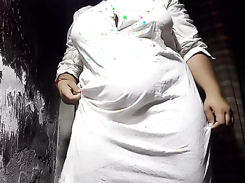 Desi Aunty's super-naughty dillo soiree with sixty-nine act and doggy quality act