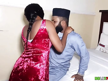 Naija gets her cock-squeezing gash humped in the wrong room by a blindfold load of shit