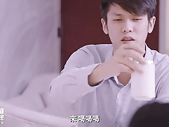 Chinese blond is throating chisel and getting pounded from eradicate affect back, while her beau is sleeping