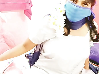 Seething Indian student gets her uncompromisingly foremost taste be worthwhile for stiff banging with the addition of drenched fucky-fucky converse